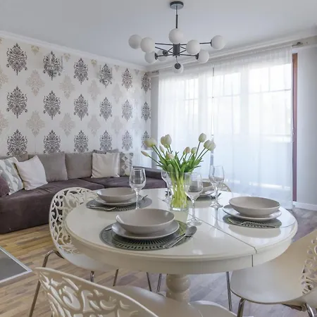 شقة Krolewskie Kamieniczki, Sun & Snow سوبوت