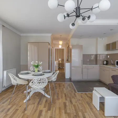 Krolewskie Kamieniczki, Sun & Snow سوبوت