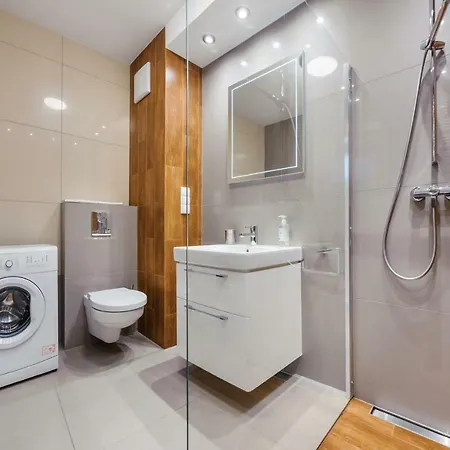 شقة Krolewskie Kamieniczki, Sun & Snow *